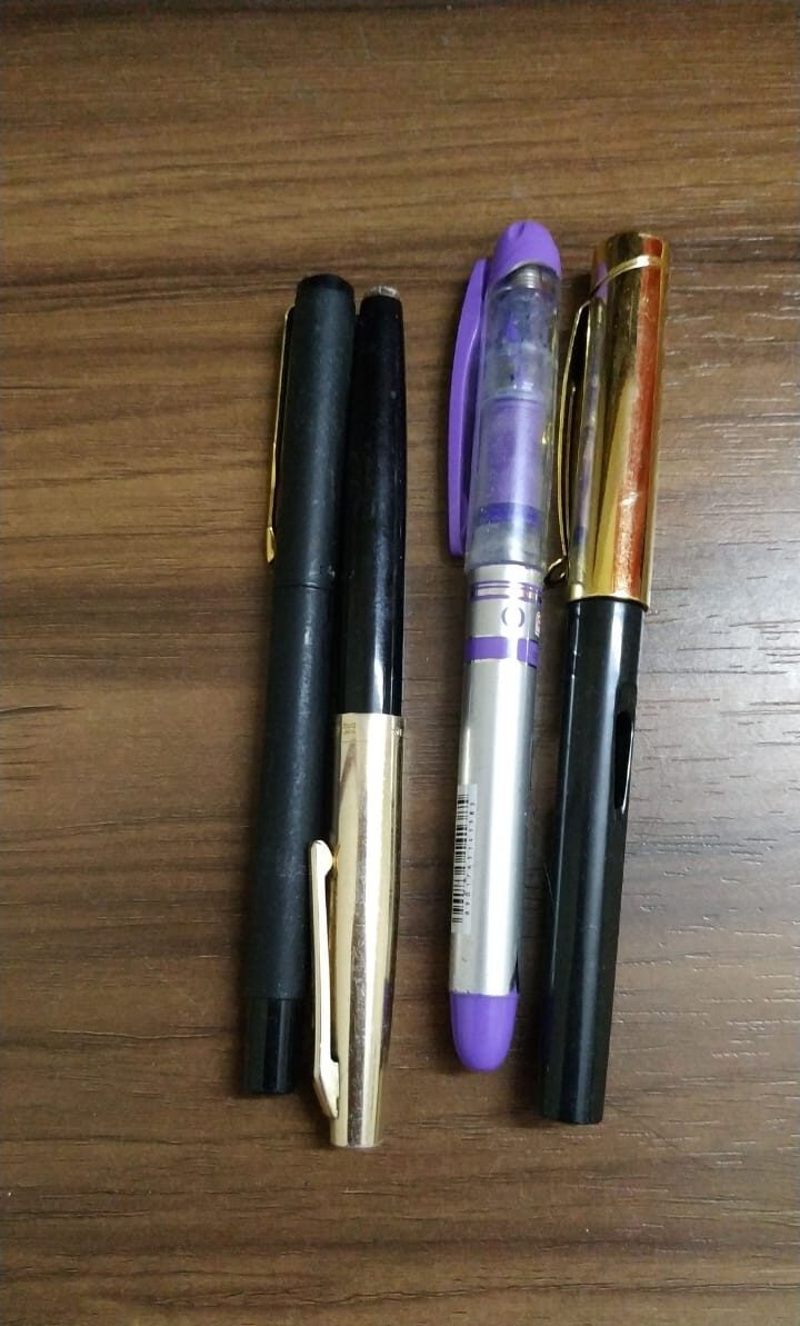 Guess!! Who Am I ????